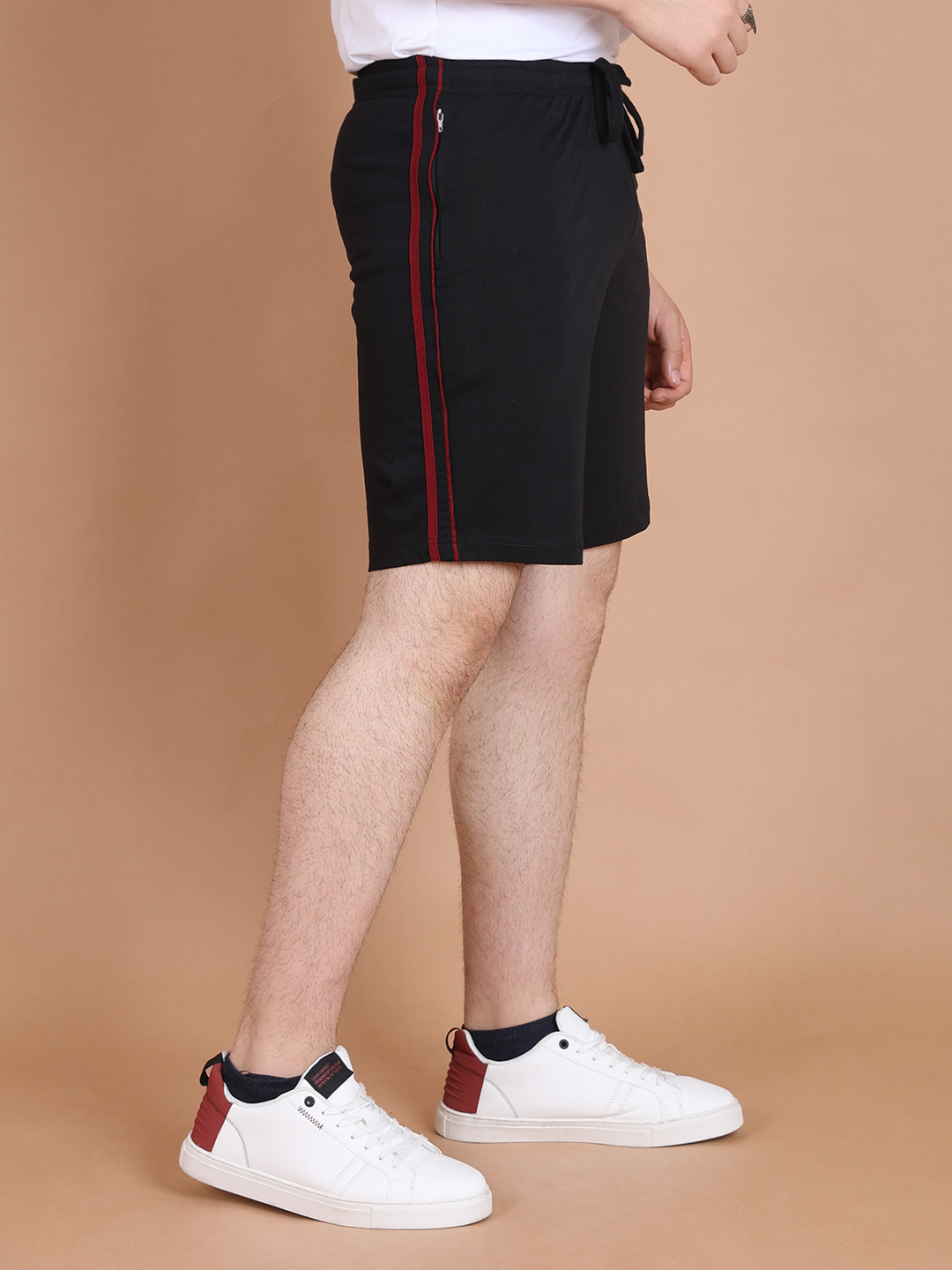 BASIC BERMUDA SHORTS - BLACK