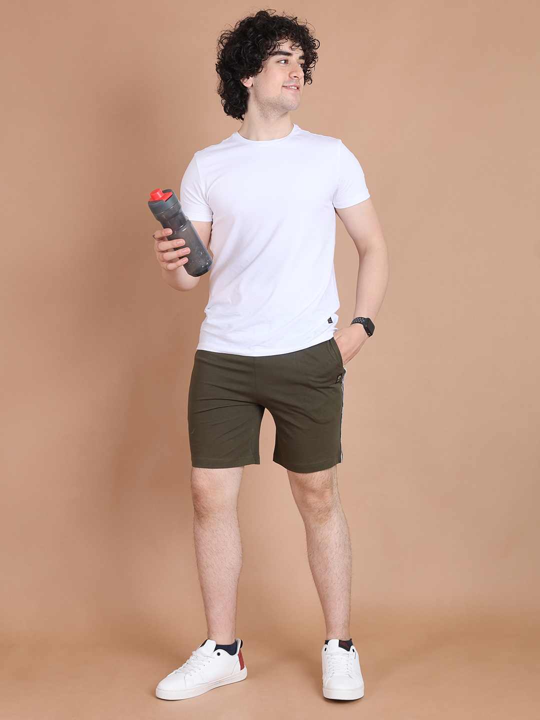 BASIC BERMUDA SHORTS - OLIVE