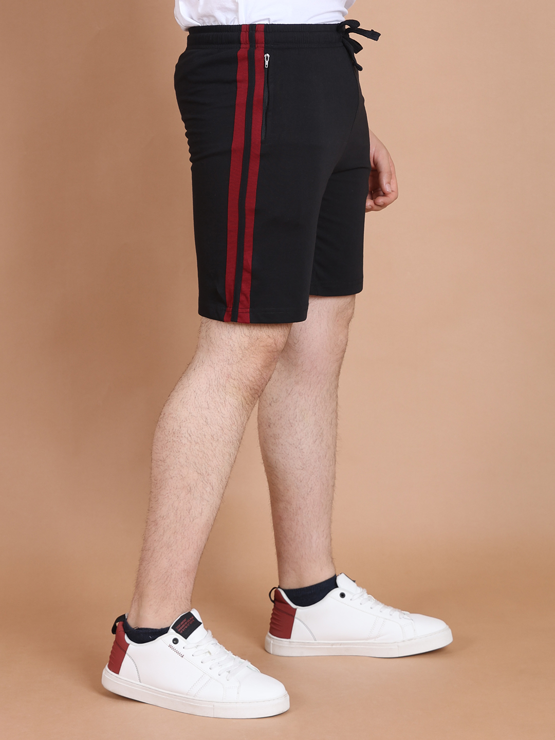 BASIC BERMUDA SHORTS - BLACK