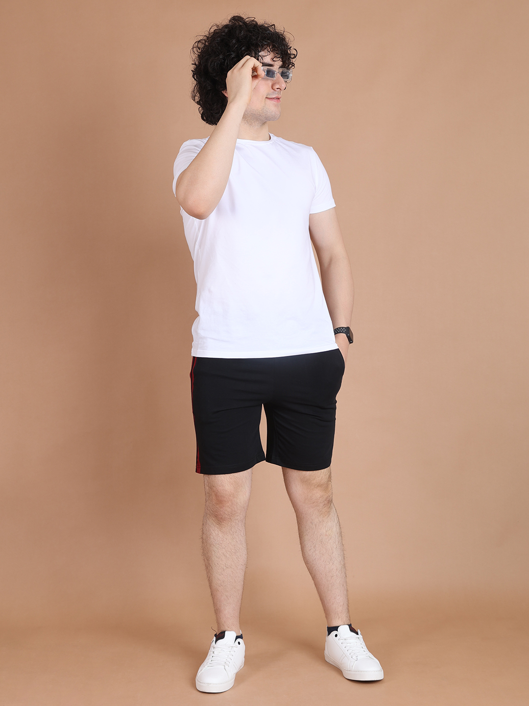BASIC BERMUDA SHORTS - BLACK